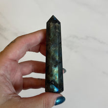 Load image into Gallery viewer, Labradorite Tower
